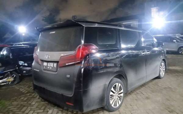 TOYOTA ALPHARD 2.5 G