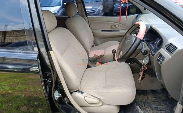 TOYOTA AVANZA 1.3 G
