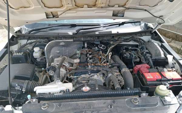 MITSUBISHI DC HDX 4X4