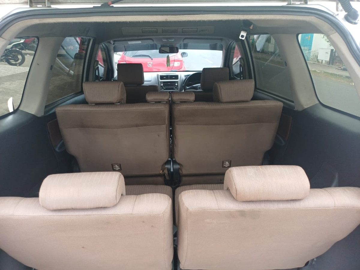 TOYOTA  AVANZA  1.3 G