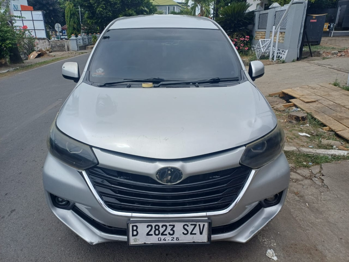 TOYOTA  AVANZA  1.3 G