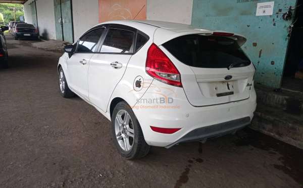 FORD FIESTA1.6L AT S