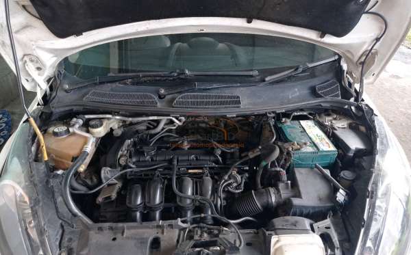 FORD FIESTA1.6L AT S