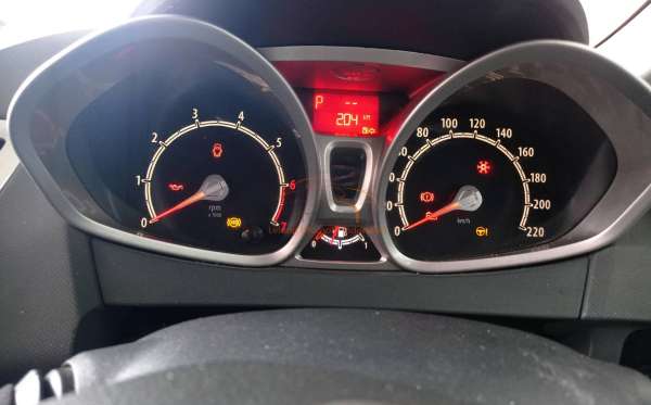 FORD FIESTA1.6L AT S