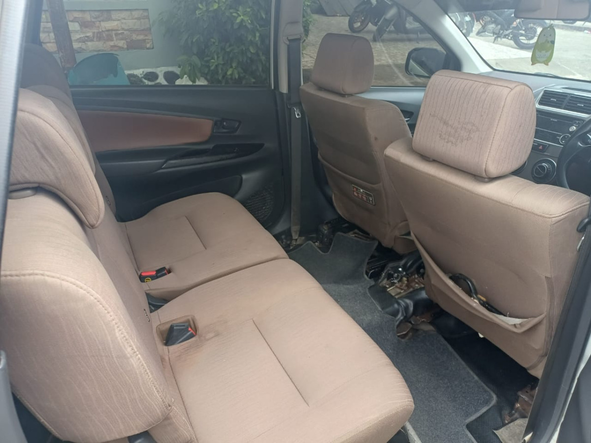 TOYOTA  AVANZA  1.3 G