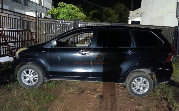 TOYOTA  AVANZA  1.3 E