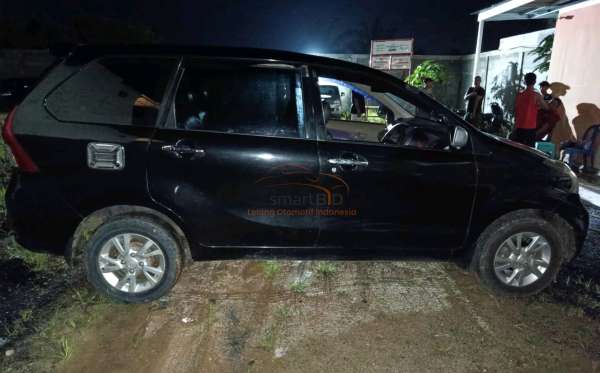 TOYOTA  AVANZA  1.3 E