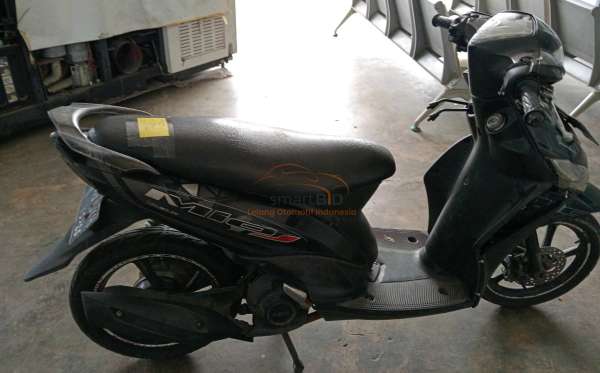 YAMAHA MIO J