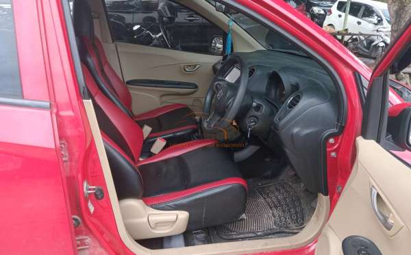 HONDA BRIO