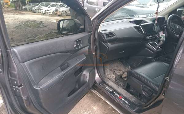 HONDA CR-V RM3 2WD 2.4 RSAT CKD