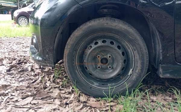 HONDA MOBILIO DD4 1.5E