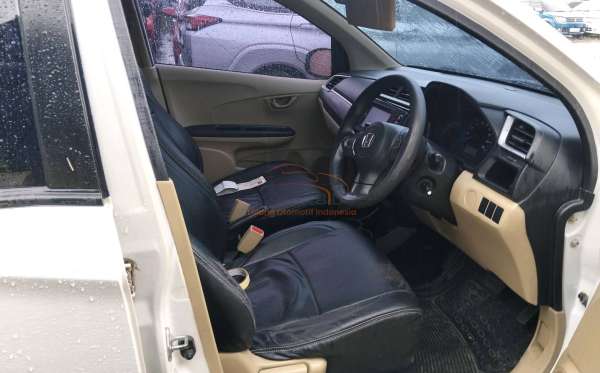 HONDA MOBILIO DD4 1.5E