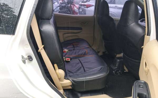 HONDA MOBILIO DD4 1.5E