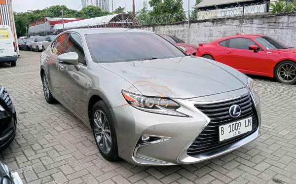 LEXUS  LEXUS ES ES 300H