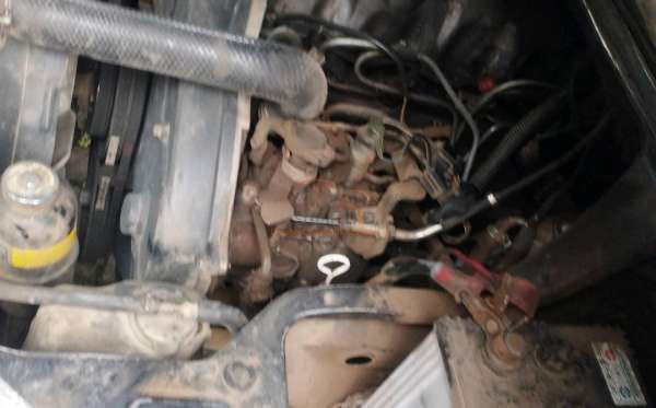 MITSUBISHI  L 300  PU