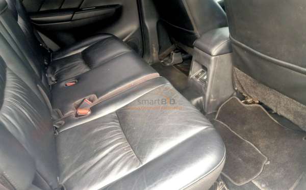 MITSUBISHI PAJERO SPORT 2.4L DAKAR-L (4X2)