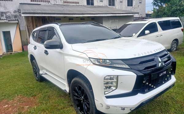 MITSUBISHI PAJERO SPORT 2.4L DAKAR-L (4X2)