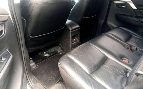 MITSUBISHI PAJERO SPORT 2.4L DAKAR-L (4X2)