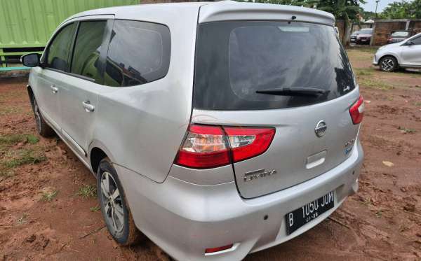 NISSAN GRAND LIVINA XV