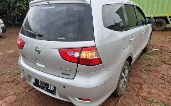 NISSAN GRAND LIVINA XV