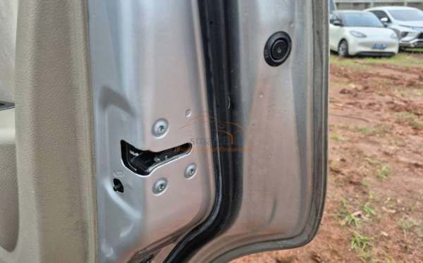 NISSAN GRAND LIVINA XV