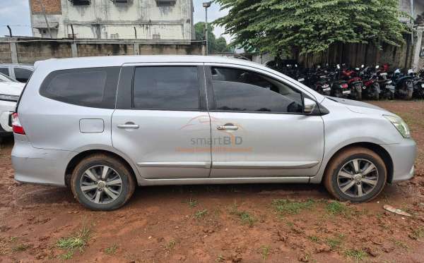 NISSAN GRAND LIVINA XV