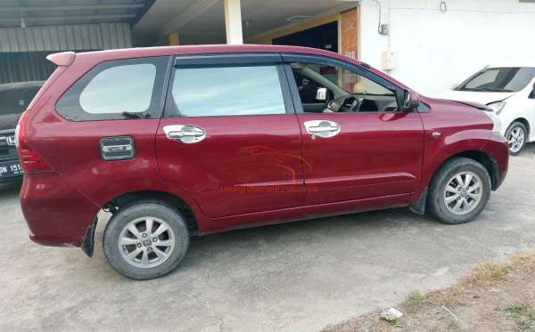 TOYOTA AVANZA 1.3 G