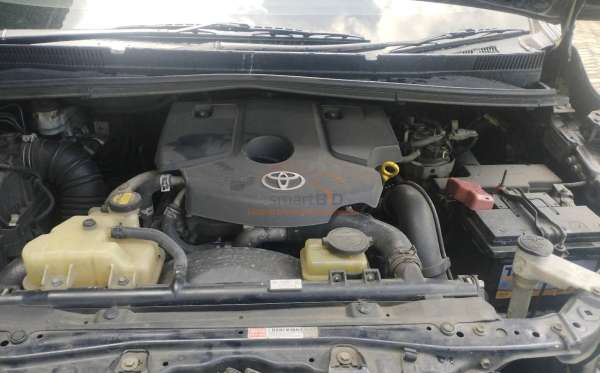 TOYOTA KIJANG INNOVA V