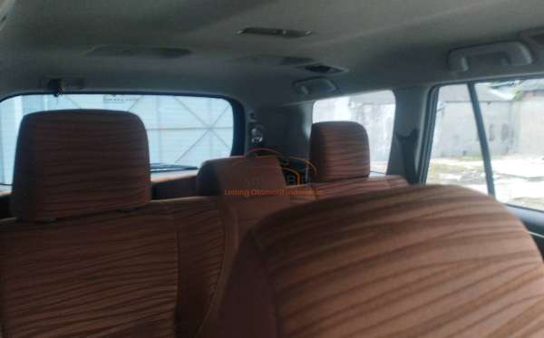 TOYOTA KIJANG INNOVA V