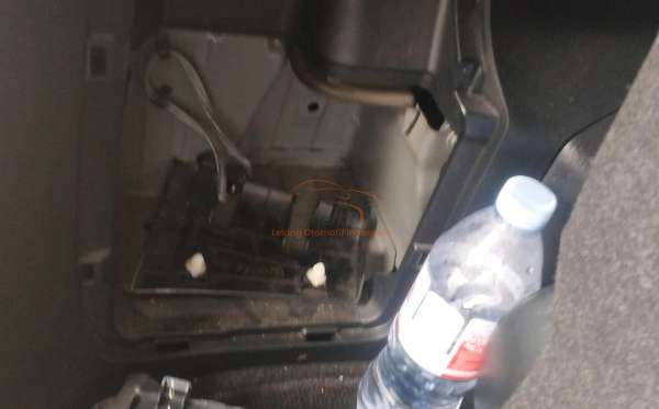 TOYOTA KIJANG INNOVA V