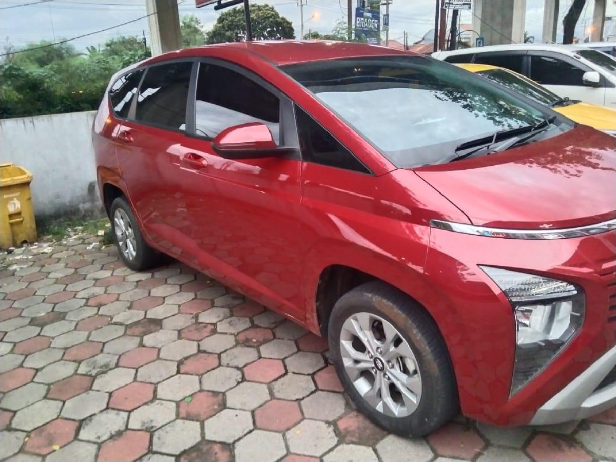 HYUNDAI  STARGAZER  TREND