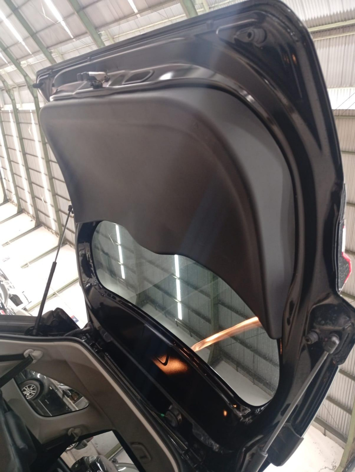 TOYOTA  AVANZA  1.3 E