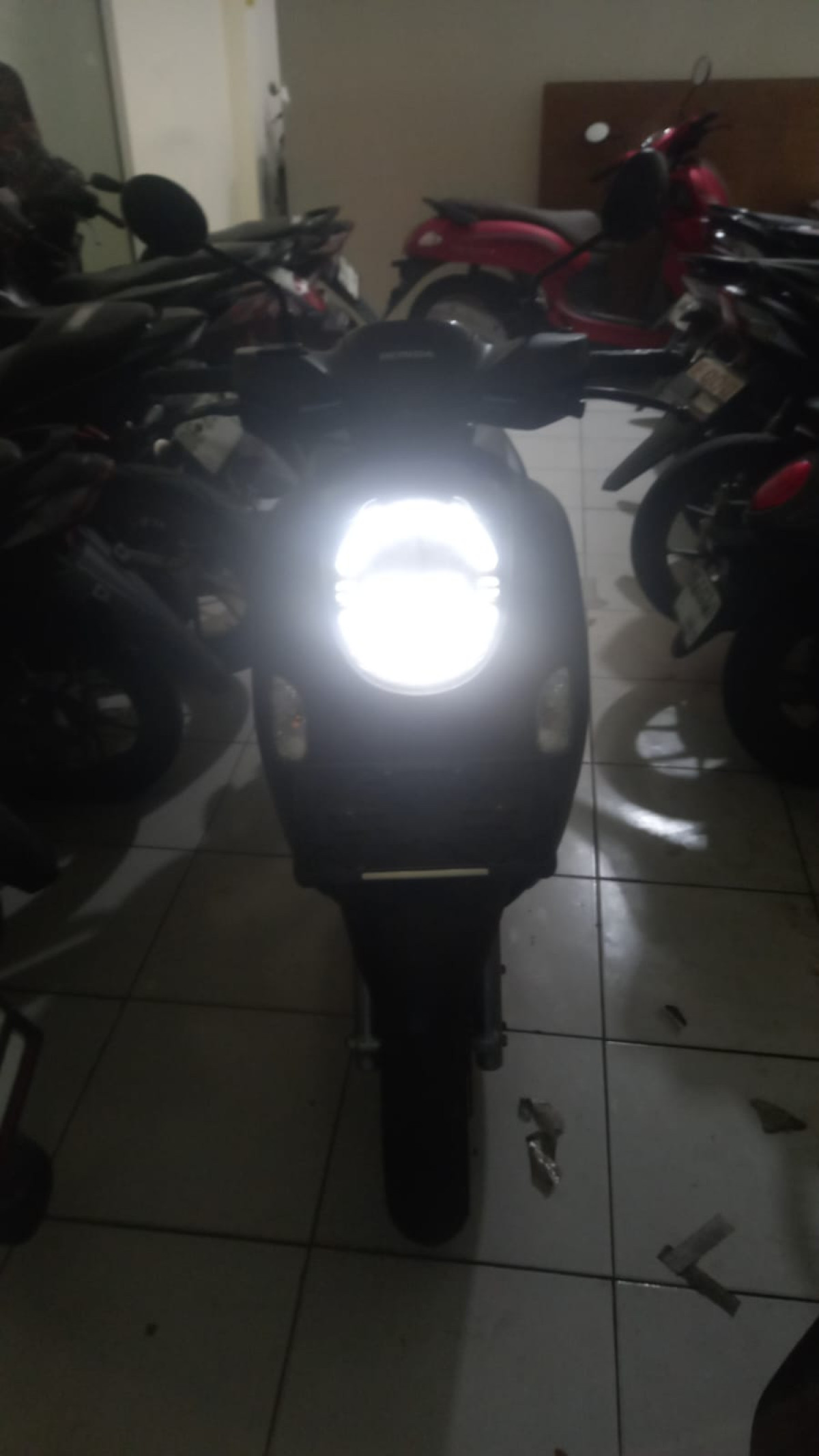 HONDA SCOOPY PRESTIGE