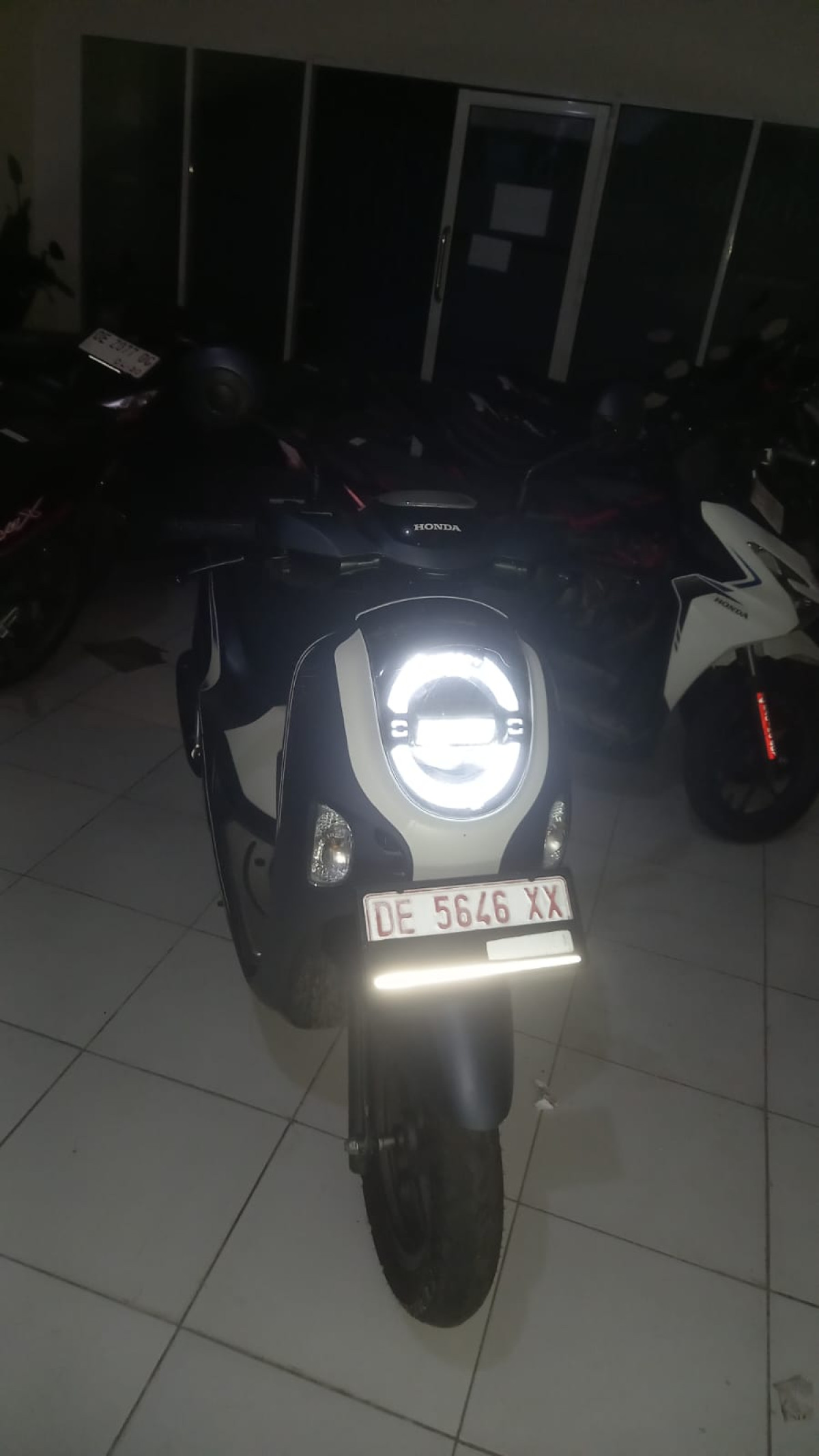 HONDA SCOOPY SPORTY