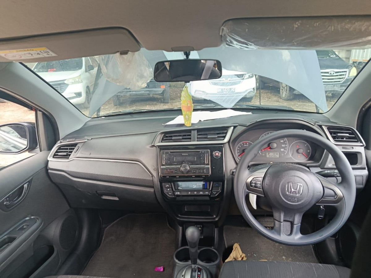 HONDA  BRIO  SATYA 1.2 E