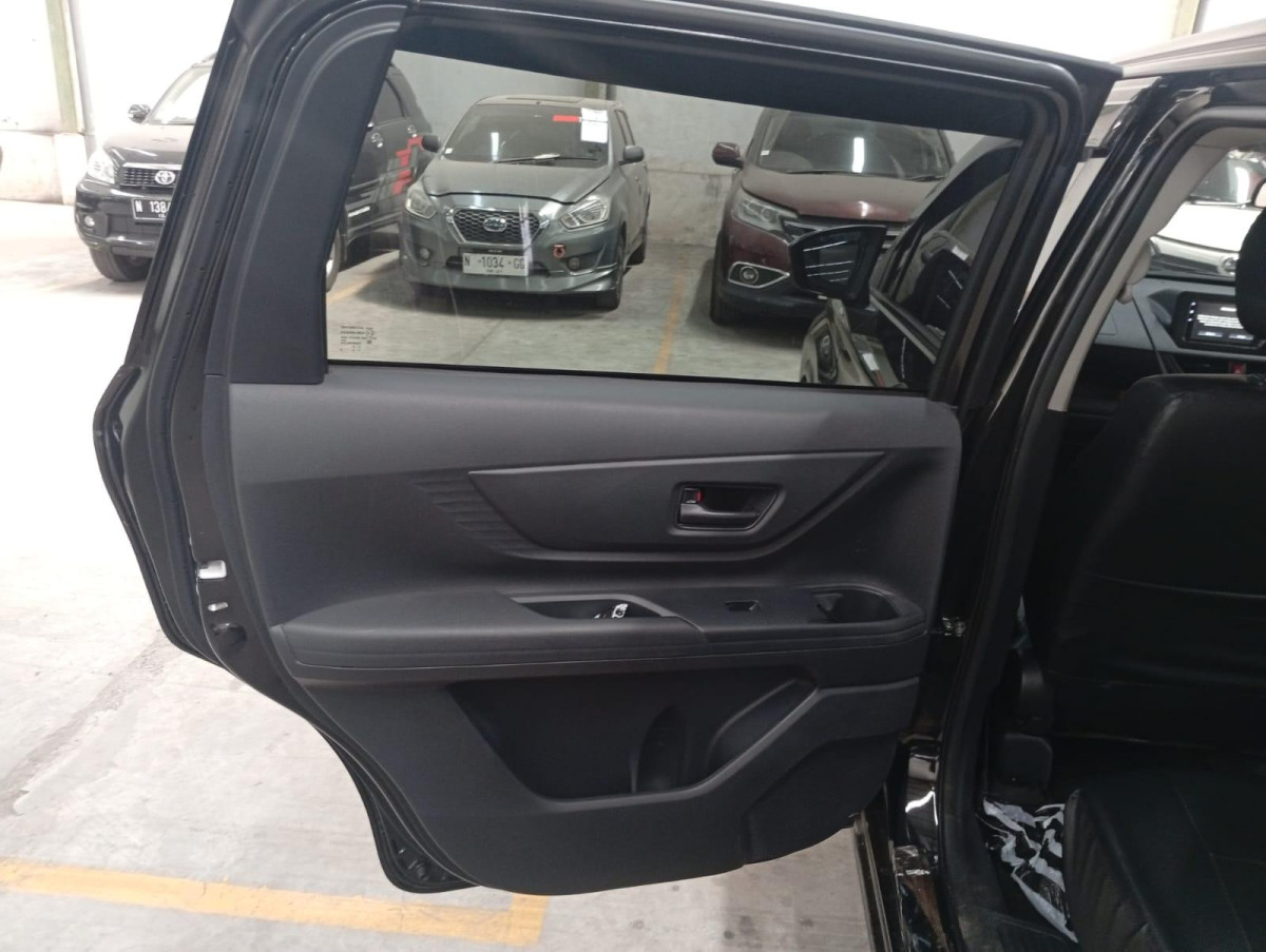 TOYOTA  AVANZA  1.3 E