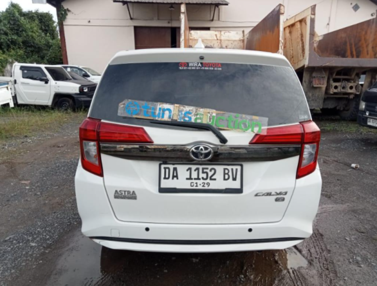 TOYOTA  CALYA  1.2 G M/T