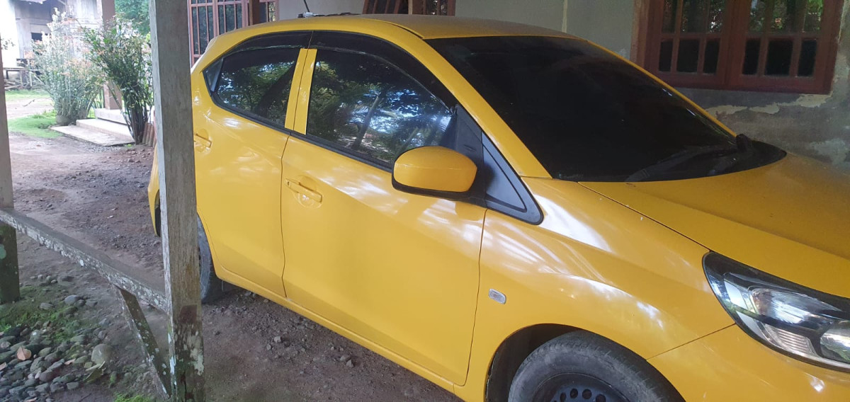 HONDA BRIO  SATYA E
