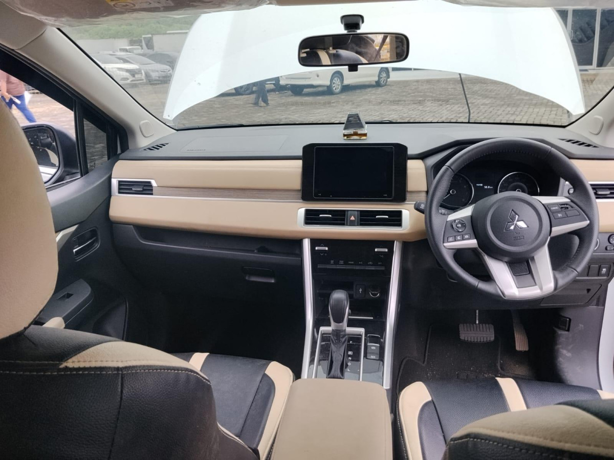 MITSUBISHI  XPANDER  1.5L ULTIMATE