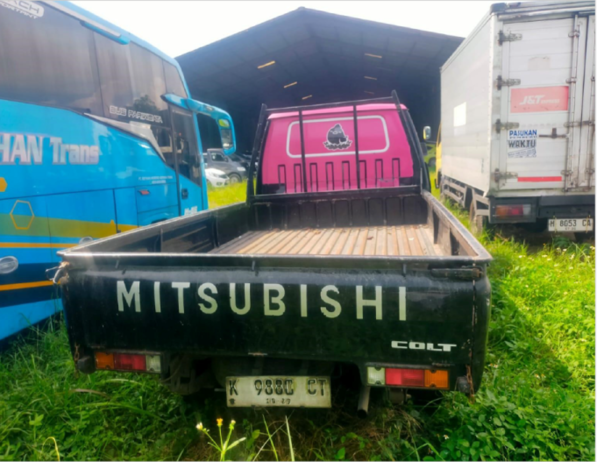 MITSUBISHI L 300 L 300 PU