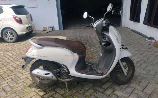 HONDA SCOOPY