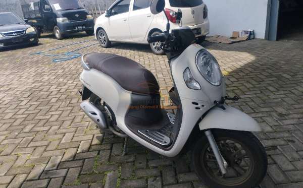 HONDA SCOOPY