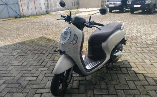 HONDA SCOOPY