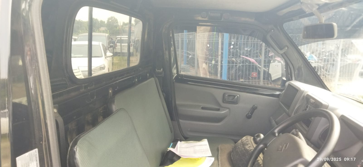 SUZUKI  CARRY  CL PICK UP