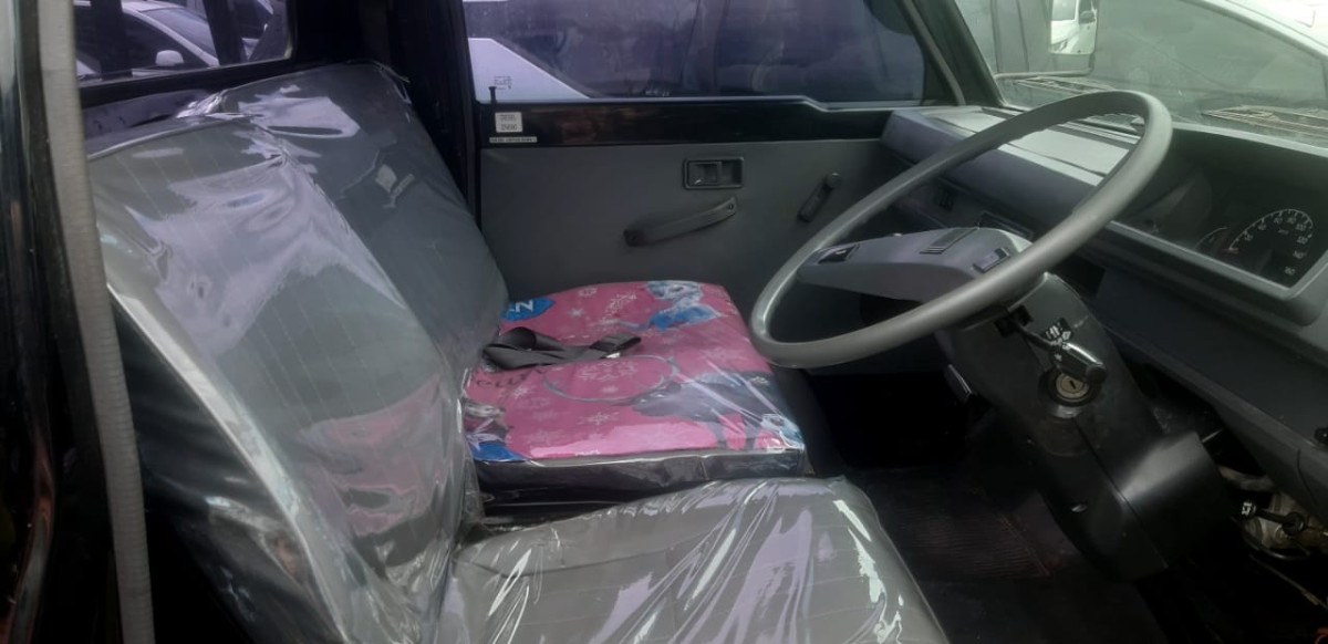 MITSUBISHI  L 300 L300 PU FB-R (4X2)