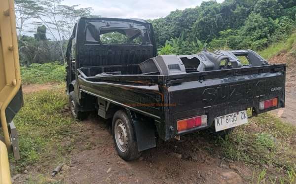 SUZUKI  CARRY  PU