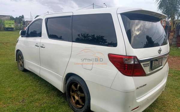 TOYOTA ALPHARD SC 2.4