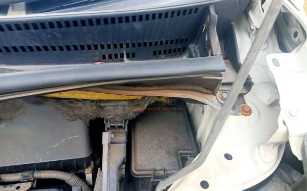 TOYOTA ALPHARD SC 2.4