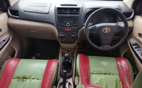TOYOTA AVANZA 1.3 G