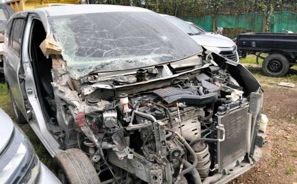 TOYOTA  CALYA  1.2 G M/T